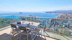 Skyscraper apartment with panoramic views - floor 38